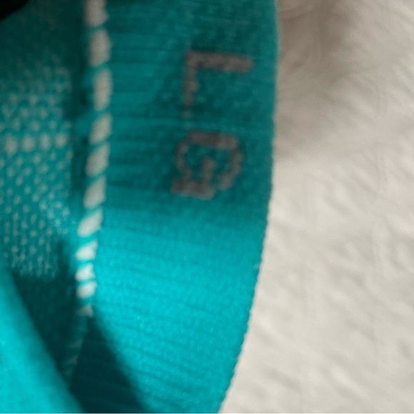 Injinji- crew socks - Picture 2 of 2